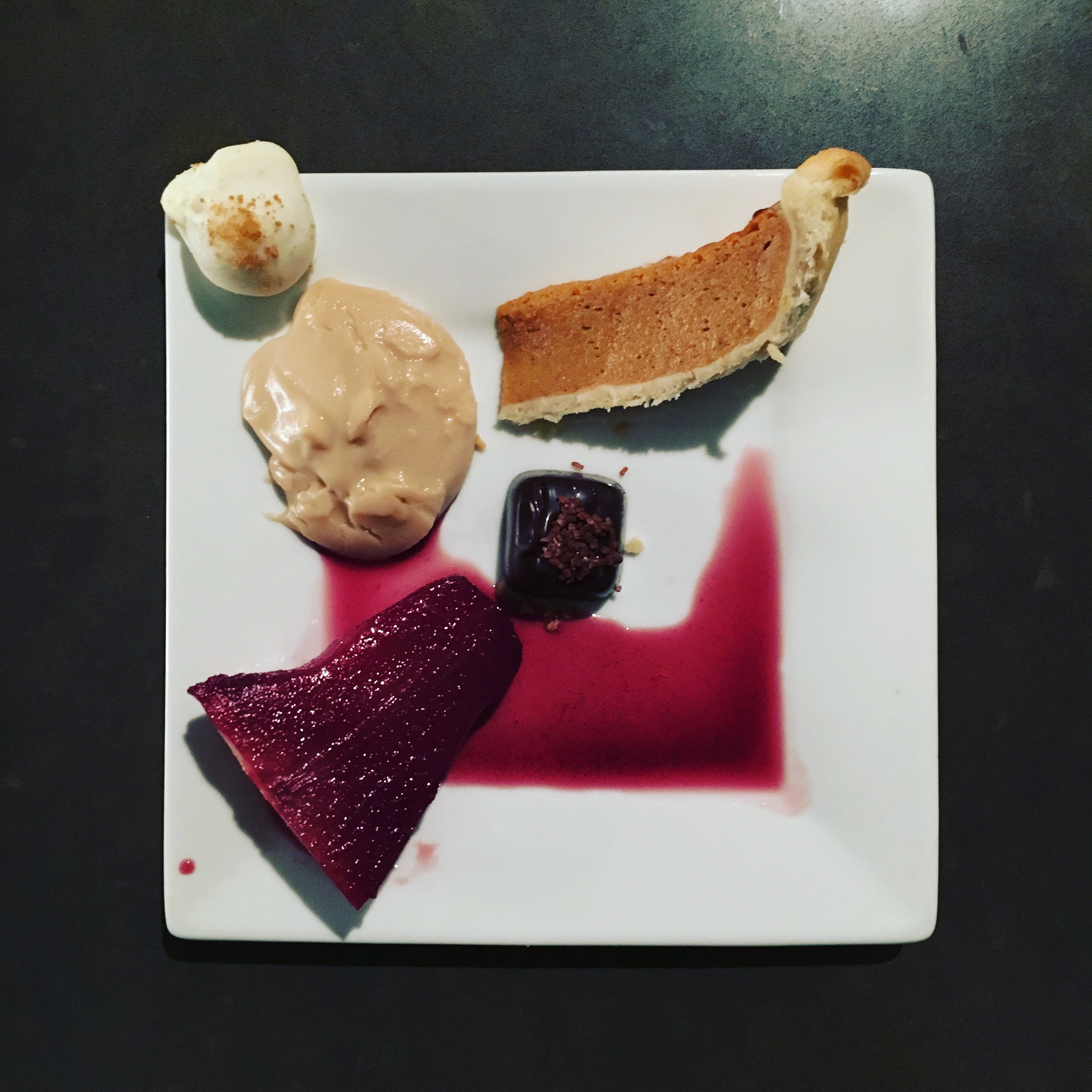 Thanksgiving dessert plate
